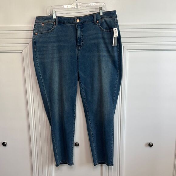Talbots Blue Slim Ankle Jeans with Stretchy Fit - Picture 1 of 6